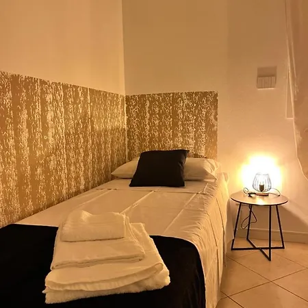 Civico 3 Oda ve Kahvaltı Imola