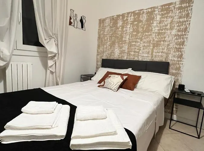 Civico 3 * 이몰라